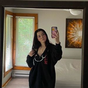 Meet your Posher, Paisley